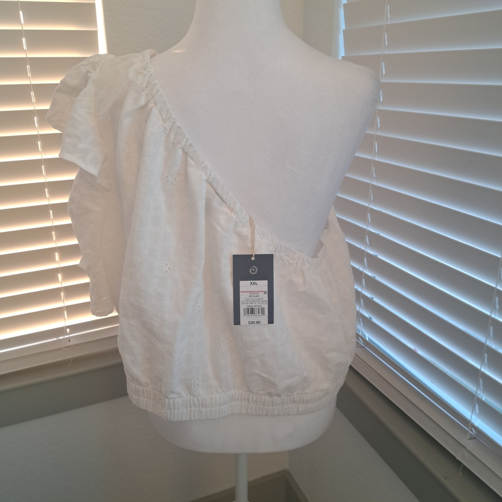 Universal Thread White One-Shoulder Blouse - Picture 3 of 4